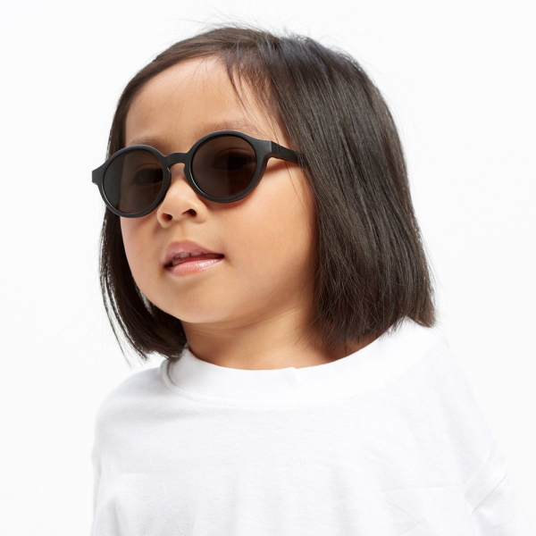 Солнцезащитные детские очки Beaba 2-4 года (черный)